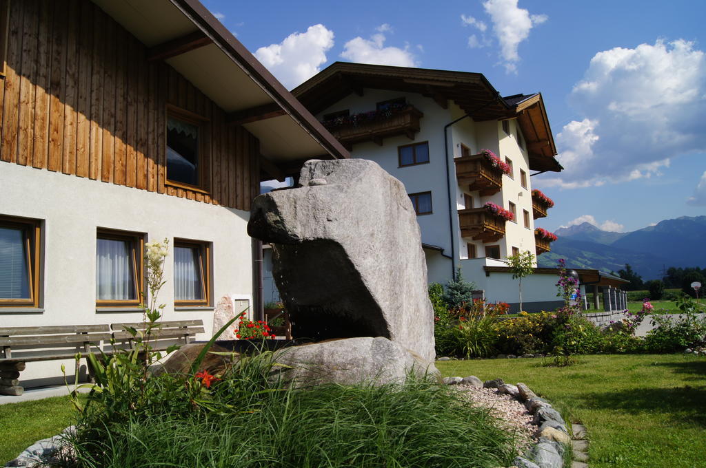 Ferienhaus Spieljochblick Uderns Ngoại thất bức ảnh